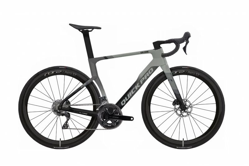 Quick Pro ER:ONE — vélo complet équipé Shimano 105, vue de profil